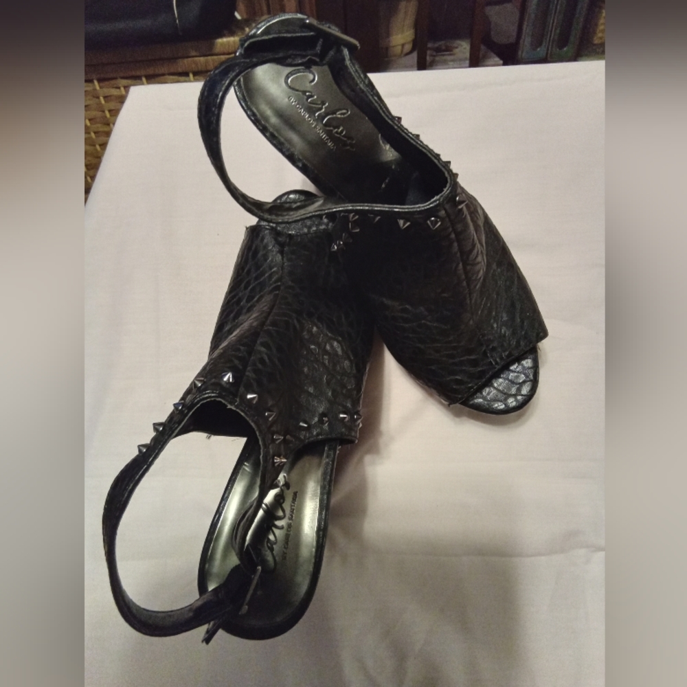 Carlos Santana Black Marcia Wedge Size 6 1/2